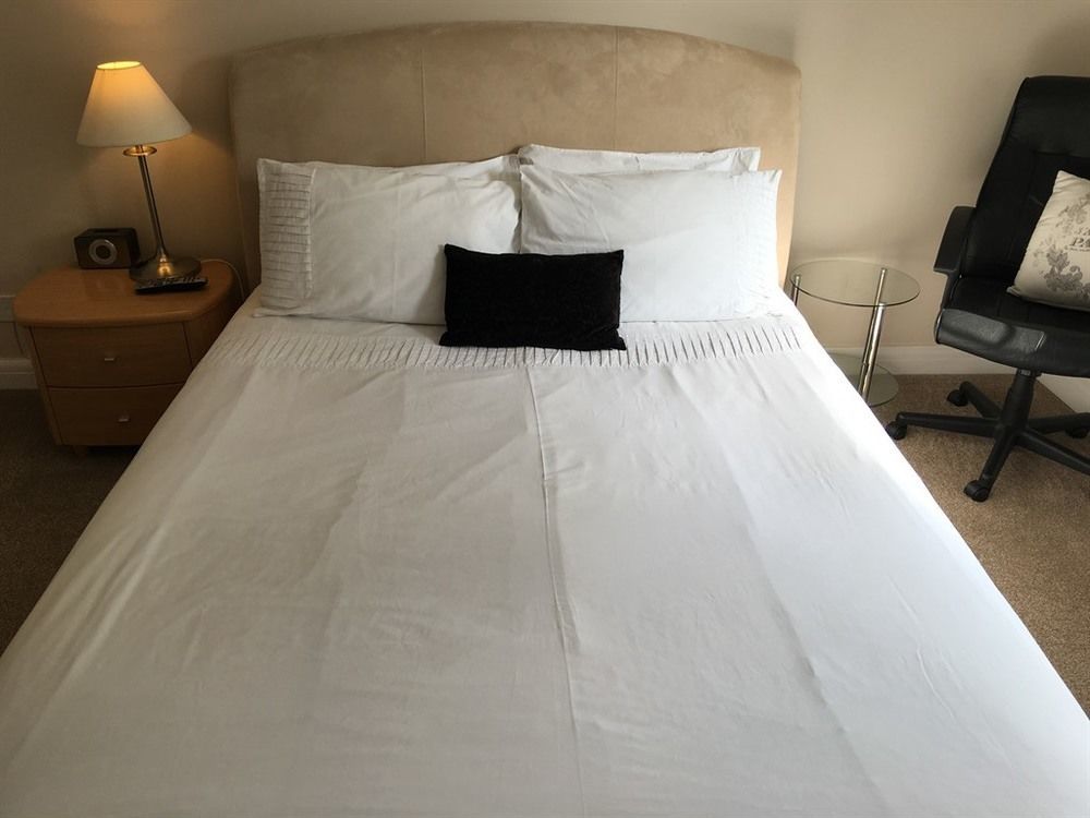 Sleepneat Bed & Breakfast Ascot  Ngoại thất bức ảnh